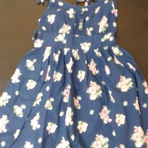 1989 place Girls dress